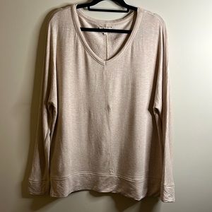 Loft Lou & Grey V-neck Super Soft Long Sleeve Tunic